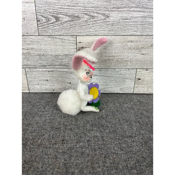 3 inch Annalee MINIATURE EASTER BUNNY White Bunny Purple Flower #202016 - Picture 4 of 7